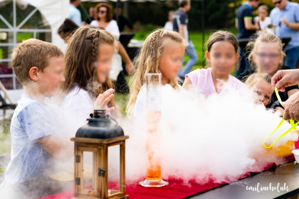 dymiący ciekły azot - eksperymenty dla dzieci